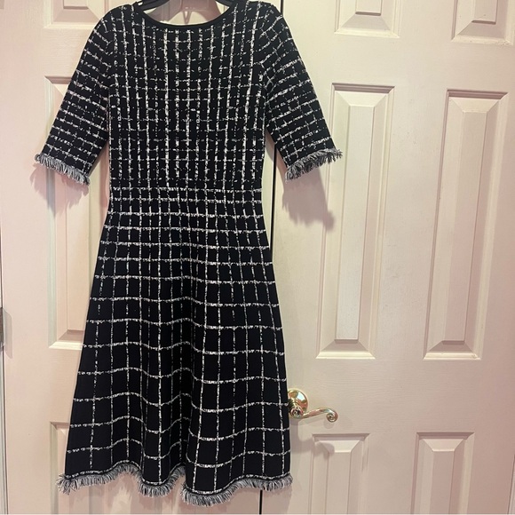 Taylor Plaid Print Fringe Dress Size XS Black - Picture 7 of 7